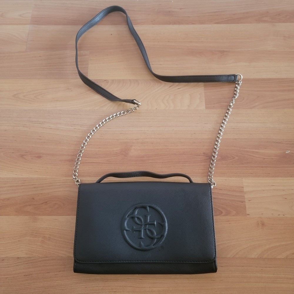 GUESS Carly Shoulder / Crossbody Bag Black